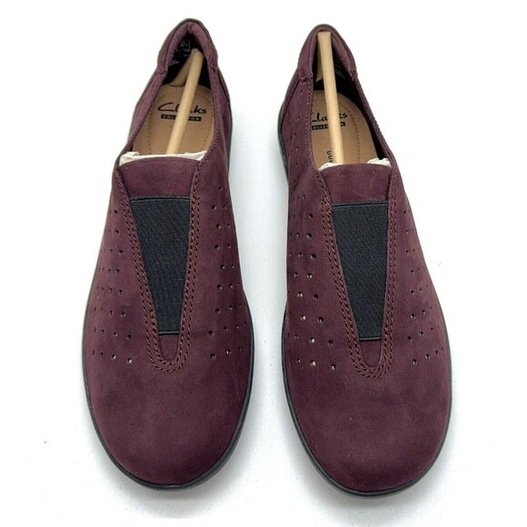 Clarks Shoes Perforated Aubergine Nubuck Leather Slip On Medora Gemma Sz 9 M - Picture 1 of 9